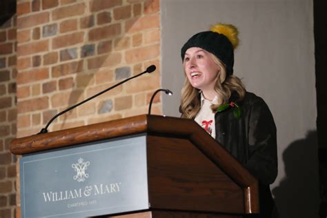 Picture this: W&M’s 2023 Yule Log ceremony in photos – W&M News