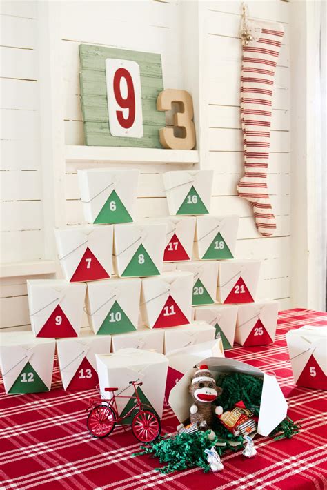 Cool Christmas Advent Calendar Ideas - Festival Around the World