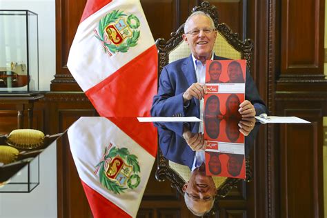 Presidente Pedro Pablo Kuczynski Saluda El Lanzamiento De Revista