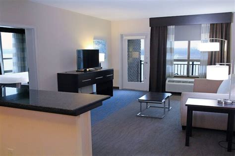 Holiday Inn Owensboro Riverfront an IHG Hotel Owensboro | Bookonline.com