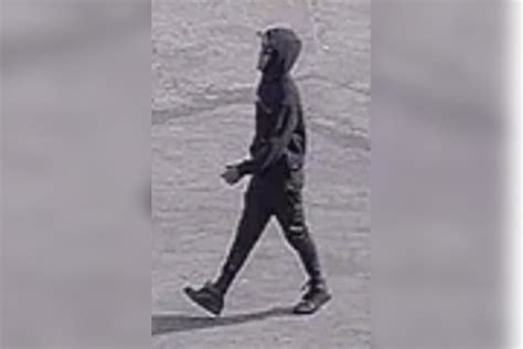 Philadelphia Police On Twitter Wanted Suspect For Robbery Carjacking