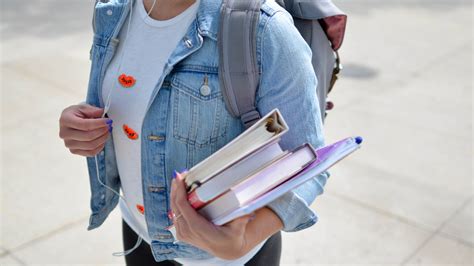 Generalistische Pflegeausbildung Was Bedeutet Das F R Azubis