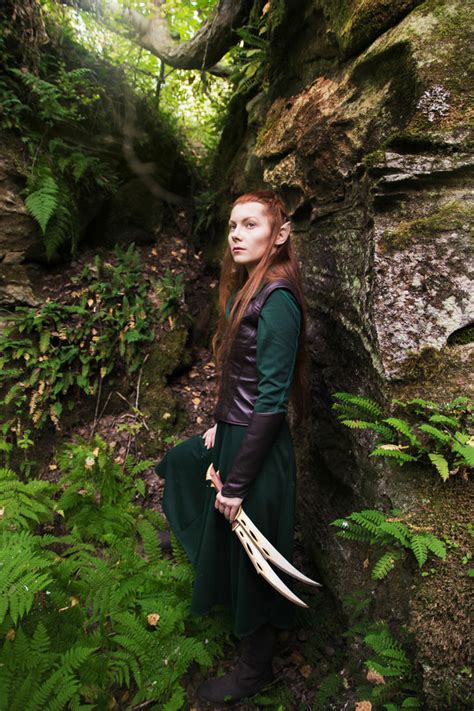 Tauriel (The Hobbit) by chapayka on DeviantArt