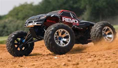 Best RC Monster Trucks - (The Best RC Monster Trucks Of 2021) | Teck4Tick