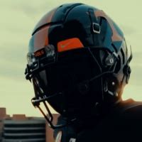 Tennessee To Wear Black Alternate Helmets Against Kentucky ...