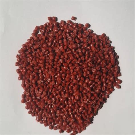 Solid Red Reprocessed HDPE Granules For Blow Moulding 940 Kg M3 At Rs