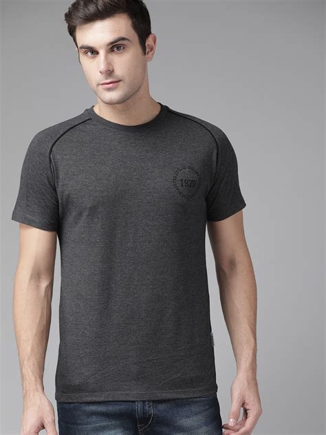 Buy The Roadster Lifestyle Co Men Charcoal Grey Solid Round Neck T