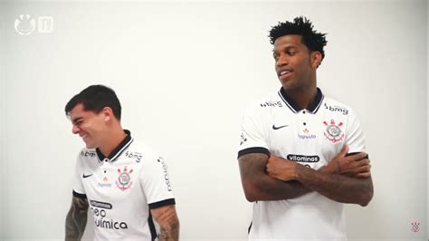 Os bastidores da sessão de fotos do novo máster do Corinthians vídeo