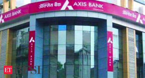 Axis Bank Axis Bank Adds 12000 Employees Aims To Open 550 Branches