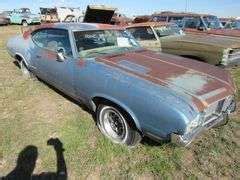 1972 OLDS 442 - WITH 442 ENGINE THAT TURNS - FLOORS ARE GREAT - McPherson Auction & Realty