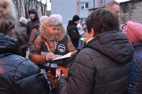 Galeria Zalane Piwnice Czy Zniszczona Droga Prezes Psm Rozmawia Z