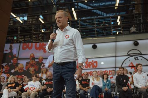 Donald Tusk w Gdańsku na 43 rocznicy Sierpnia 80 Tak jak wtedy tak