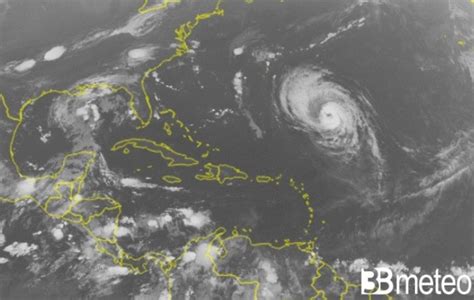 CRONACA METEO Uragano Larry Verso Bermuda Canada E Groenlandia