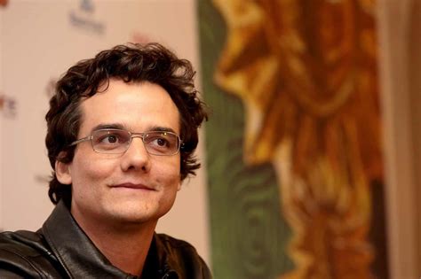 Wagner Moura Cotado Para Viver Bozo Em Cinebiografia Do Palha O