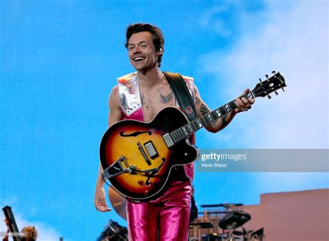 Harry Styles Performs On The Coachella Stage During The 2022 News Photo Getty Images