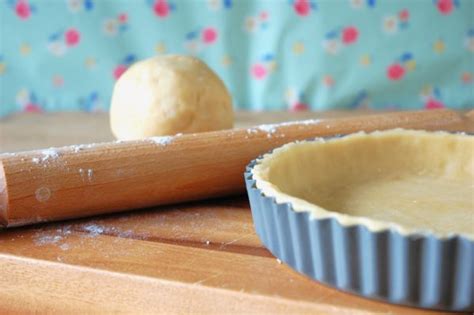 How To Make Sweet Shortcrust Pastry Jess Eats And Travels