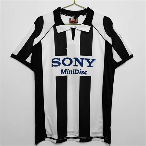 1997 1998 Juventus Returned Home To Retro Player Version Football