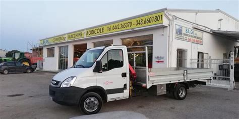 Usato Autocarro Iveco Daily 35 Patente B In Vendita Presso Sanguinetto