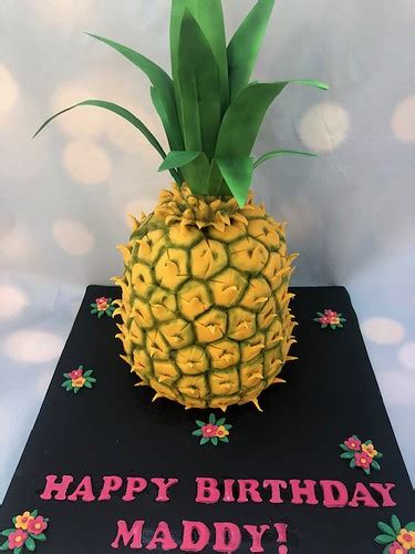 3d Pineapple Cake Beautiful Birthday Cakes