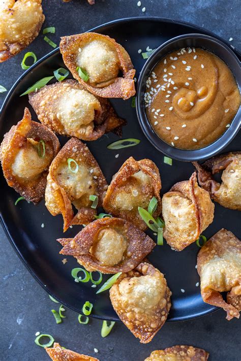 Crispy Fried Wontons (Very Simple) - Momsdish