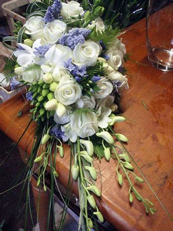 The Wedding Flower Bouquet Ideas Romantic