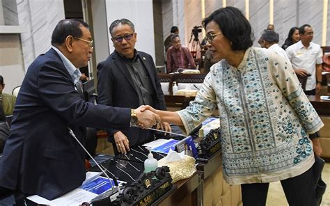 Sri Mulyani Mahfud MD Dan Ivan PPATK Dilaporkan Bocorkan Transaksi