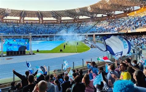 Napoli Pronta Alla Festa Scudetto