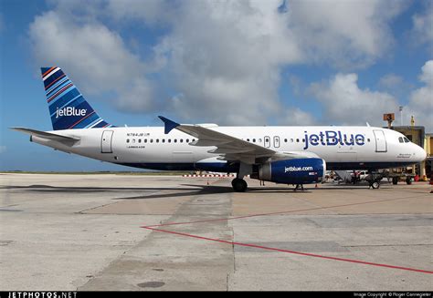 N784JB Airbus A320 232 JetBlue Airways Roger Cannegieter JetPhotos