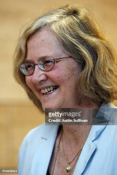 Elizabeth Blackburn Photos Et Images De Collection Getty Images