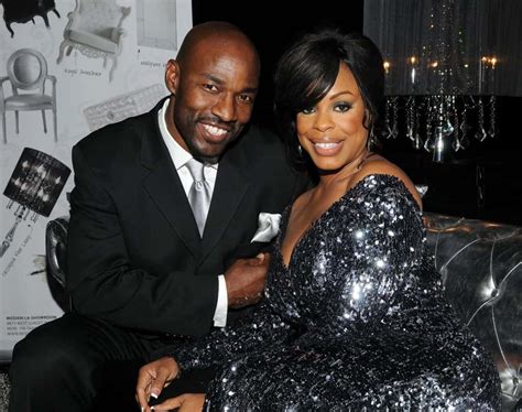 Niecy Nash And Husband Split After 8 Years Of Marriage 1075 Wbls Part 2