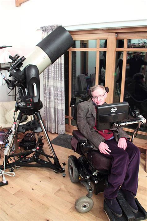 Stephen Hawking gets a Celestron! - Astronomy Magazine - Interactive ...