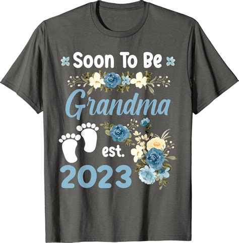 Soon To Be Grandma Est 2023 Pregnancy Announcement T Shirt