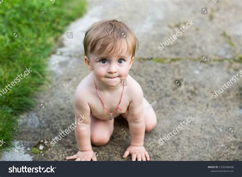 Naked Little Child Looks Viewer写真素材 Shutterstock
