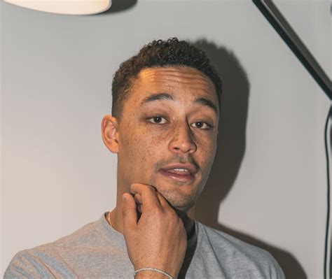 Loyle Carner Miloco