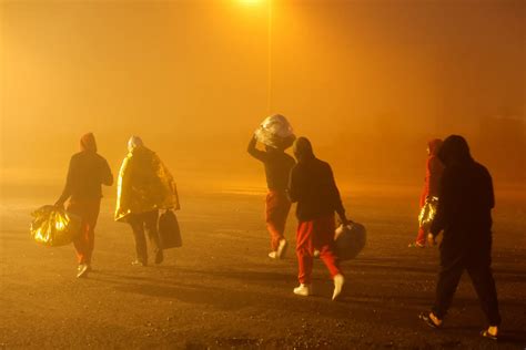 Líbia pelo menos 27 migrantes africanos mortos no deserto ocidental