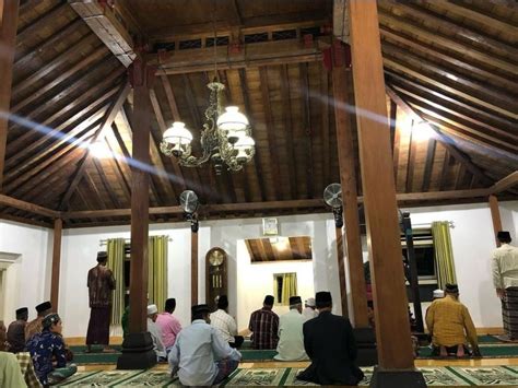 Masjid Pathok Negoro Plosokuning Benteng Kraton Era Belanda