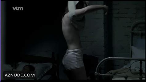 ARA MINA Nude AZNude