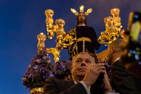 El Vía Crucis de las hermandades abre oficialmente la Semana Santa de