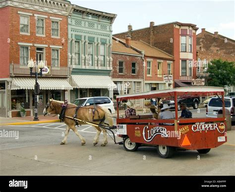 Mark Twain childhood home Hannibal Mo USA Stock Photo - Alamy