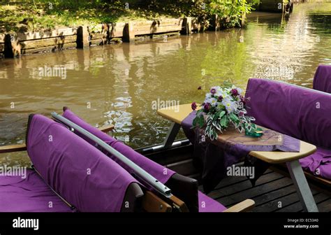 Spree Forest Barge Fotos Und Bildmaterial In Hoher Aufl Sung Seite