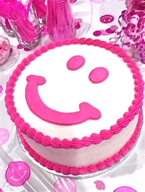 Preppy Cake In Cool Birthday Cakes Emoji Birthday Cake Pink