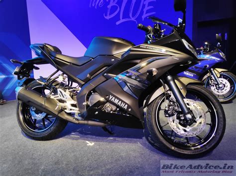 Yamaha R Abs Darknight Pics Quick Overview Bikeadvice In