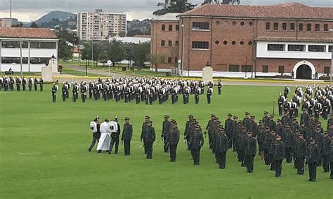 ¿quiere Hacerse Profesional En El Ejército Esto Le Interesará Mioriente