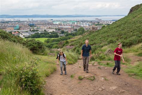 Arthur's Seat: Climb an Extinct Volcano in Edinburgh | Earth Trekkers