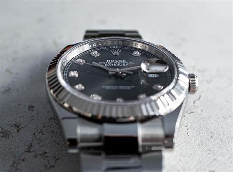 When did Rolex Change to Sapphire crystal? A Guide to Rolex Crystals ...