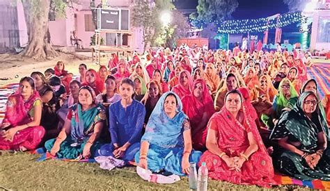 Devotees Gathered In Large Numbers For The Nine Day Long Shri Ram Katha