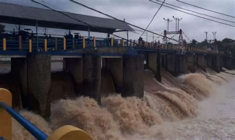 Status Bendung Katulampa Kini Siaga 3 Wali Kota Bogor Ingatkan Warga