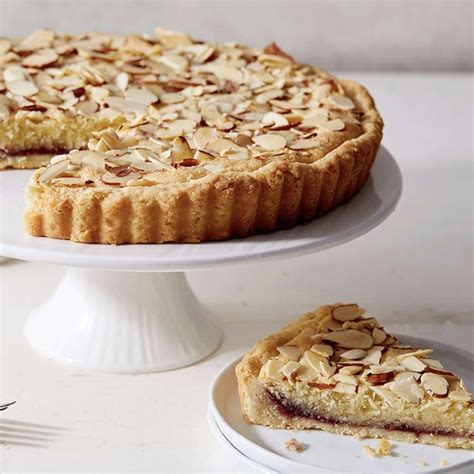 British Almond Jam Tart Bakewell Tart Recipe Bakewell Tart Recipe Tart Recipes Jam Tarts