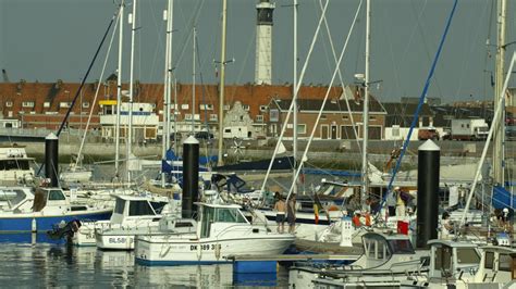 Calais Le Port De Plaisance Ouvre Ses Portes à Loccasion Des