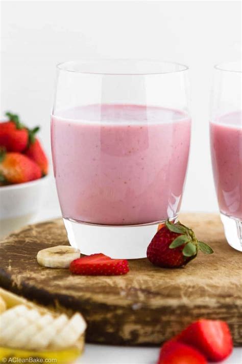 Delicious Strawberry Banana High Protein Shake Recipe